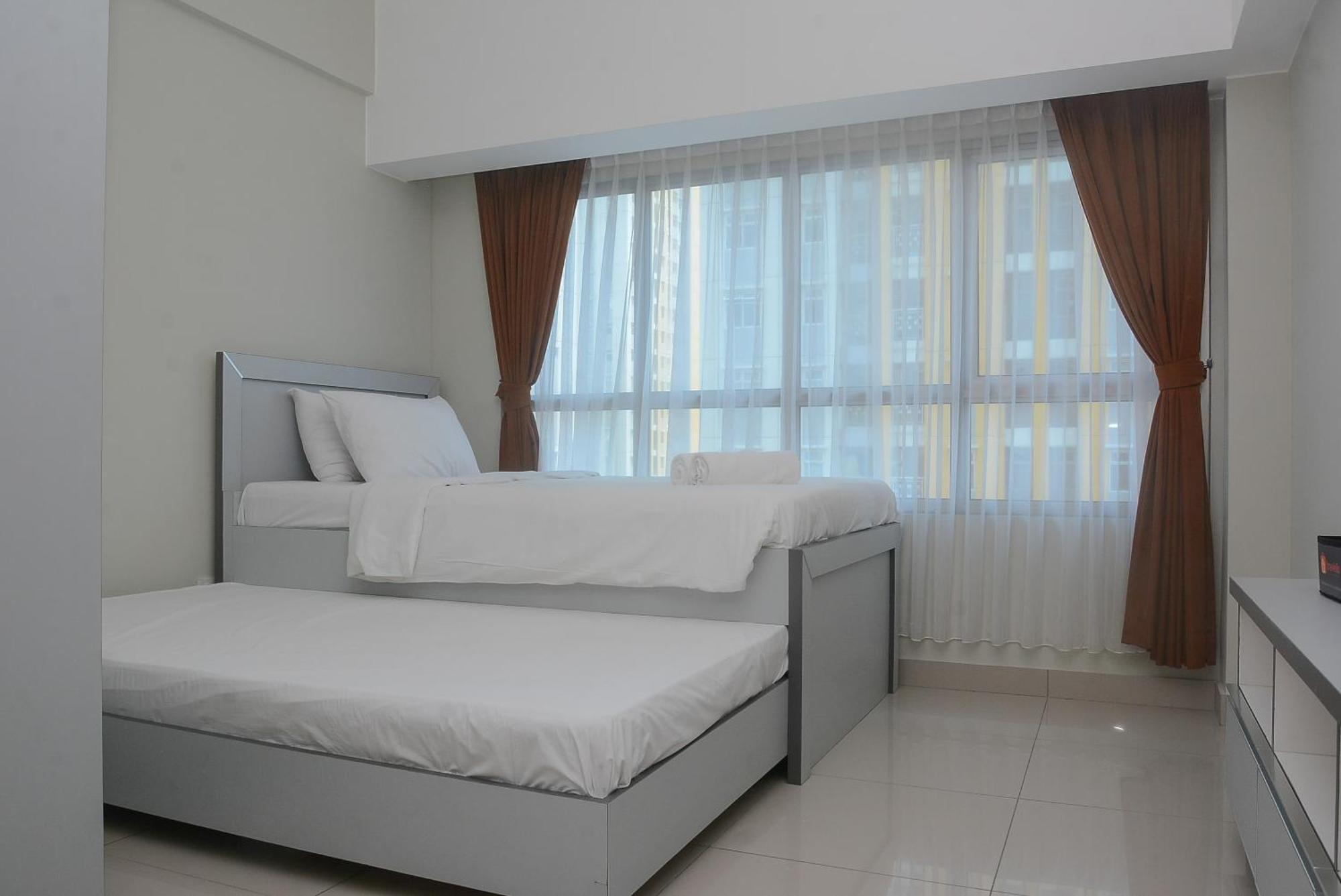 Elegant And Simply Springlake Summarecon By Travelio *