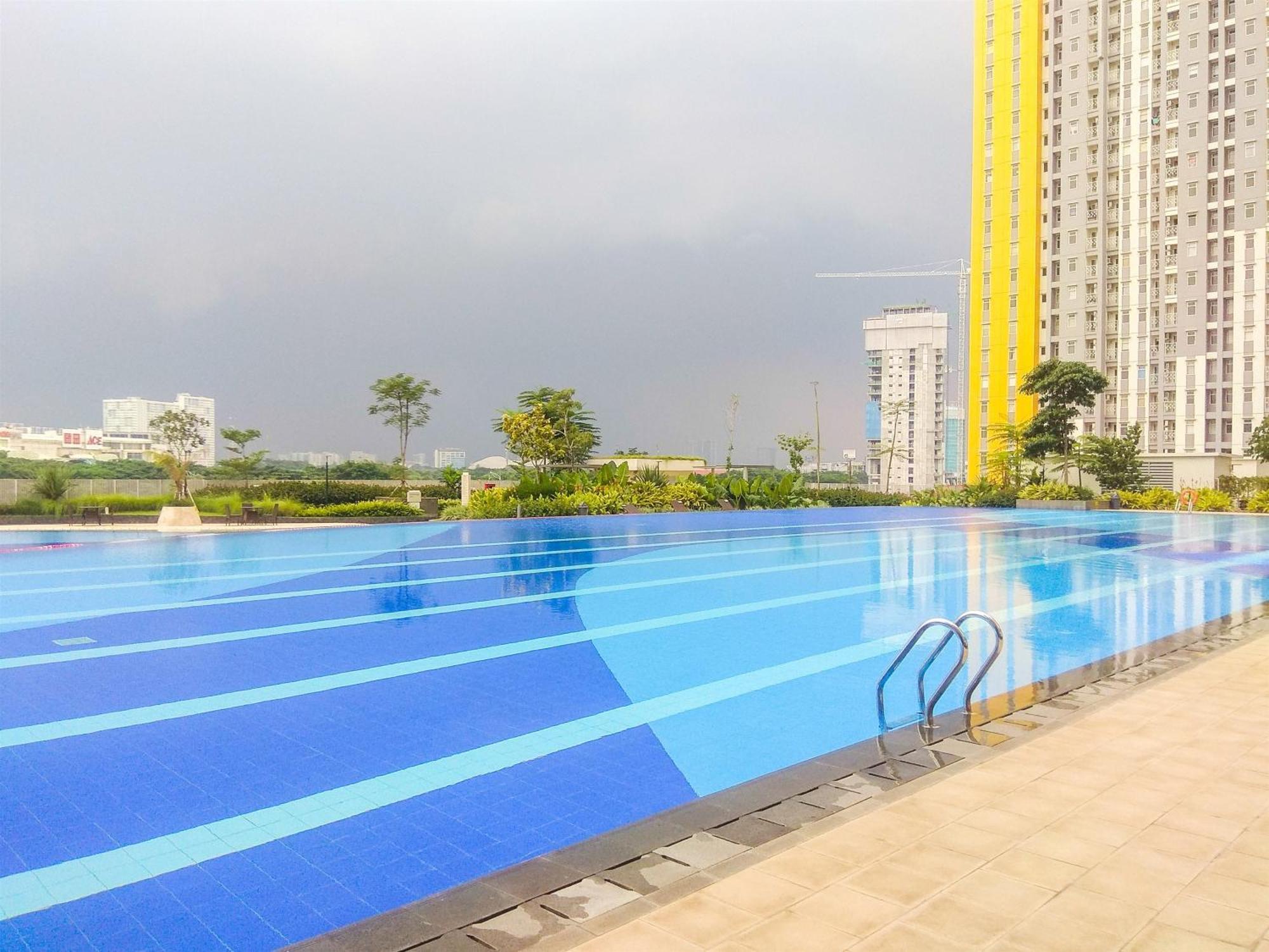 Elegant And Simply Springlake Summarecon By Travelio Apartemen