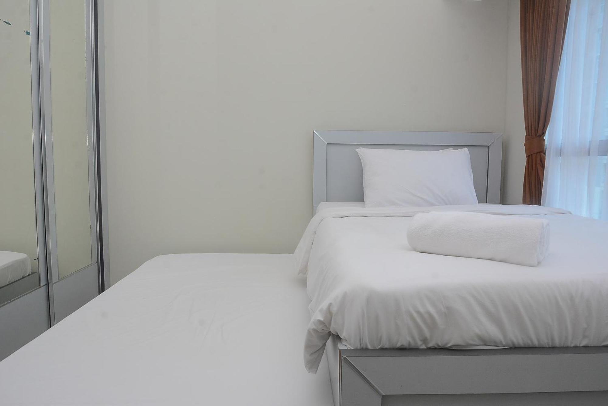 Elegant And Simply Springlake Summarecon By Travelio * Bekasi