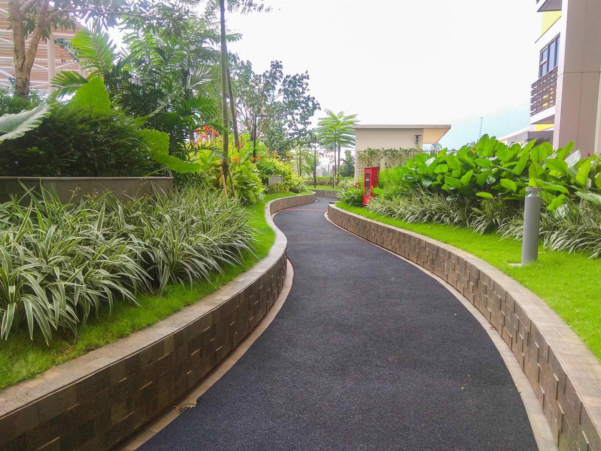 Apartemen Elegant And Simply Springlake Summarecon By Travelio Bekasi
